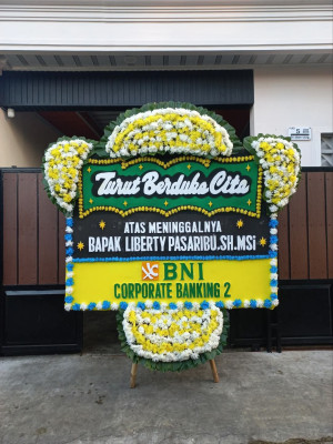 Papan Bunga Duka di Silinda